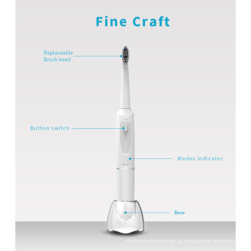 Escova de dentes elétrica operada pelo kit de viagem